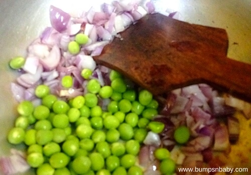 cooked peas and onion